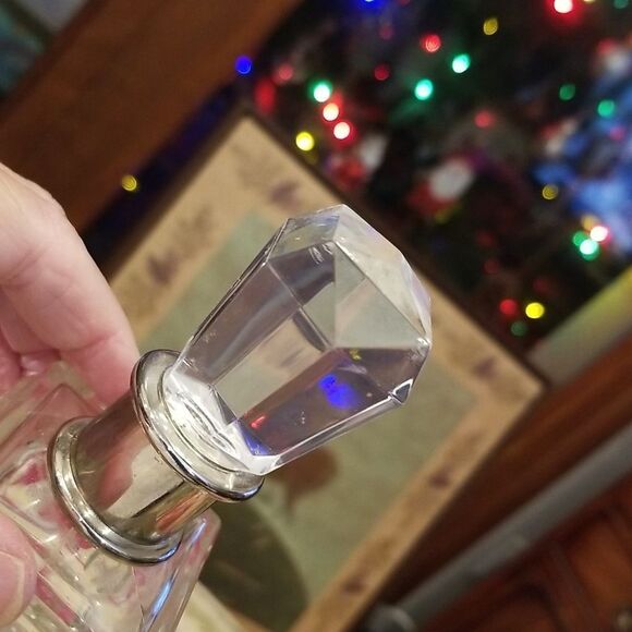 Elegant Pink Floral Perfume Bottle With Viva La Juicy Spray!!! - Picture 5 of 5